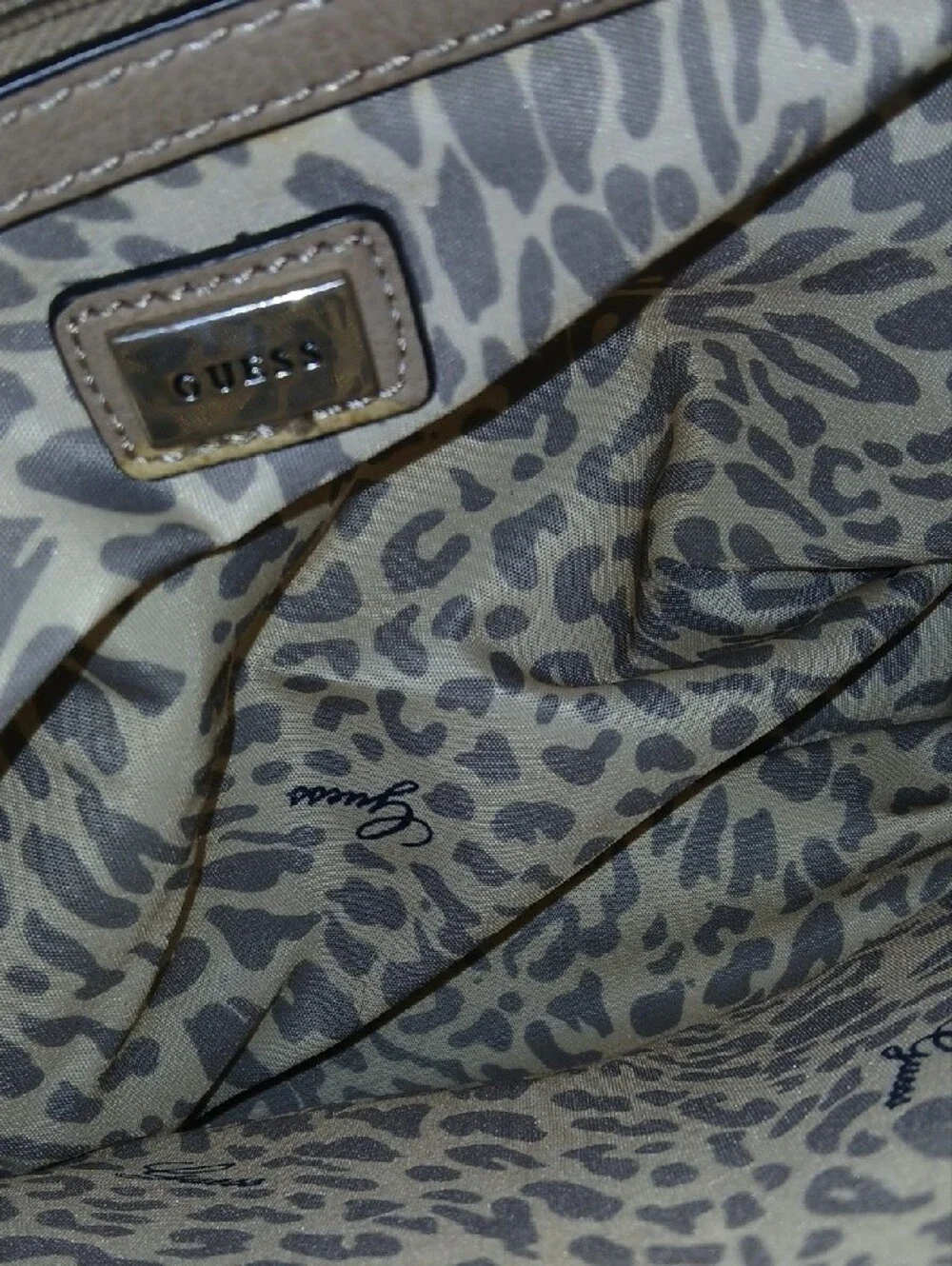 Vintage GUESS Two-Tone Taupe and Cream Tote with Heart Charm